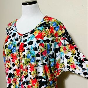 Floral and Animal Print V-Neck Knotted Blouse Size Large